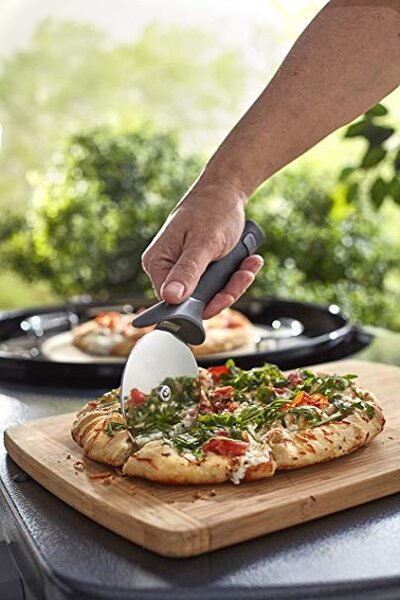 Krájač na pizzu Weber