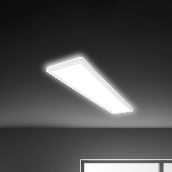 Briloner LED stropné svietidlo Tava, biele, plast, 98 cm, podsvietenie, Biela / opálová, Obývacia izba / jedáleň, Plast, Moderný, Stropné svetlo