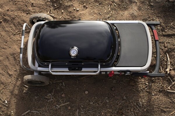 Plynový gril Weber Traveler Stealth