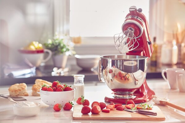 Kuchynský robot KitchenAid Artisan 5KSM185 - mandľová