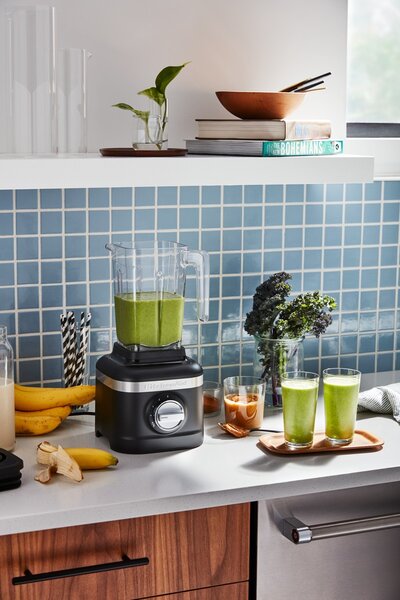 Stolný mixér KitchenAid K150 5KSB1325 - kráľovská červená (1,4 l)