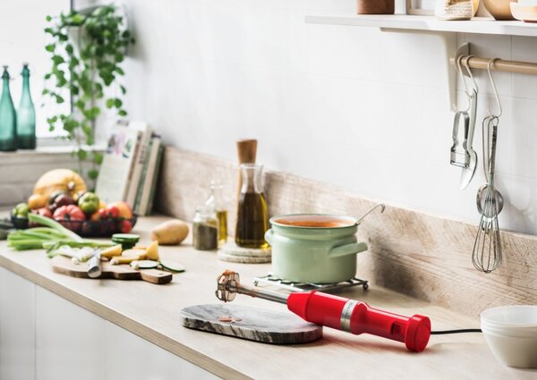 KitchenAid tyčový mixér 5KHBV53 - čierna
