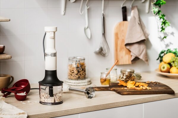 KitchenAid tyčový mixér 5KHBV53 - čierna