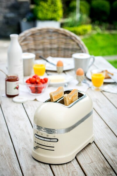 Hriankovač KitchenAid Artisan 5KMT2204 - kráľovská červená