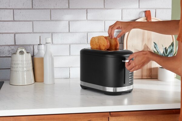 Hriankovač KitchenAid 5KMT2109 - kráľovská červená