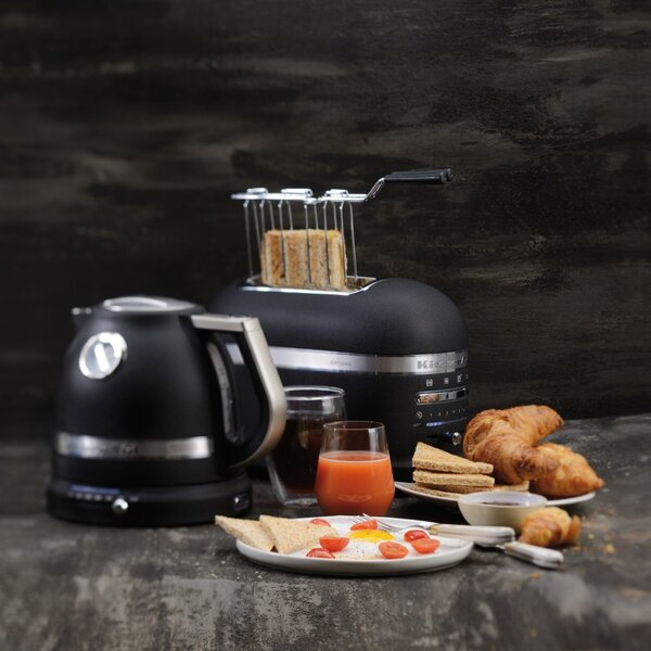 Hriankovač KitchenAid Artisan 5KMT2204 - čierna liatina