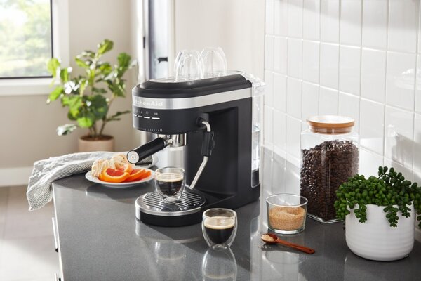 Pákový kávovar KitchenAid Artisan 5KES6403 - tmavo sivý mat