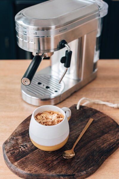 Pákový kávovar KitchenAid Artisan 5KES6503 - čierna
