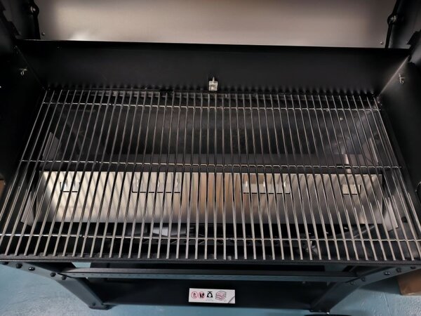 Peletový gril Weber Searwood XL