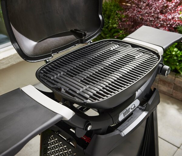 Plynový gril Weber Q2200N Premium Stand