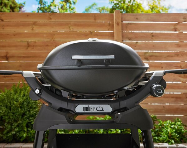 Plynový gril Weber Q2200N Stand