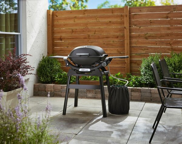 Plynový gril Weber Q2200N Stand