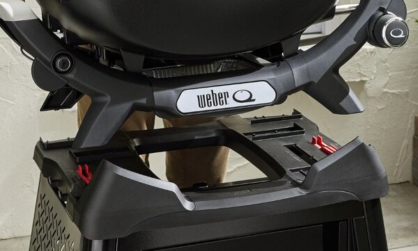 Plynový gril Weber Q2200N Stand