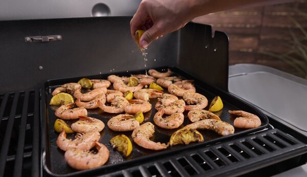 Plynový gril Weber Genesis SP-435W