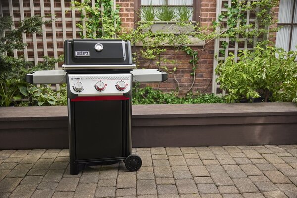 Plynový gril Weber Spirit E-325