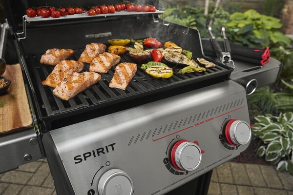 Plynový gril Weber Spirit E-325