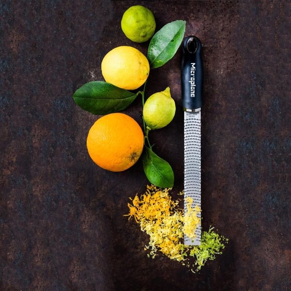 Microplane strúhadlo Premium Classic Zester - čierne