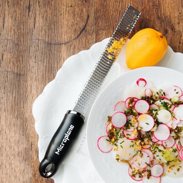 Microplane strúhadlo Premium Classic Zester - čierne