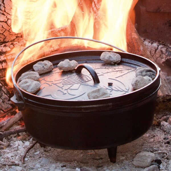 Liatinový hrniec Lodge Scout Dutch Oven 5,6 l s poklicou