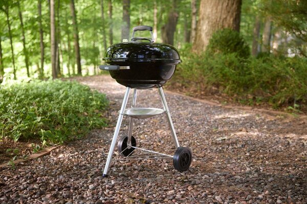 Gril na drevené uhlie Weber Compact Kettle 47 cm