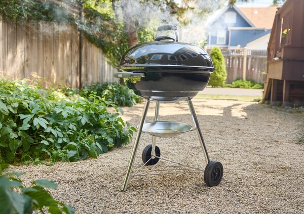 Gril na drevené uhlie Weber Compact Kettle 57 cm