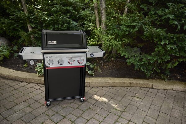 Plynový gril Weber Spirit EPX-435