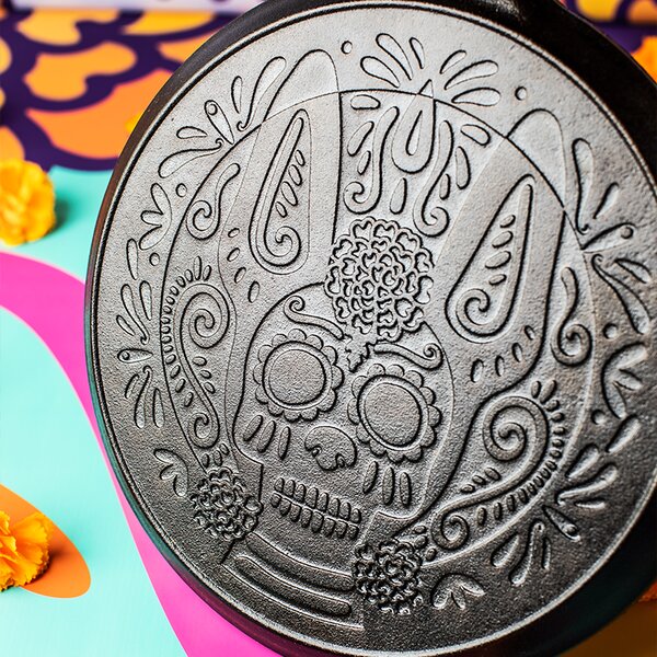 Liatinová panvica na palacinky Lodge 26 cm - Xolo Sugar Skull
