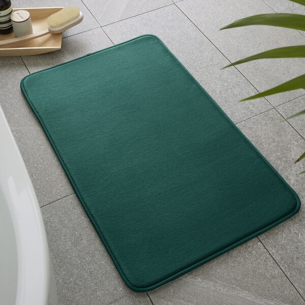 Zelená kúpeľňová predložka do vane/do sprchy z pamäťovej peny 50x80 cm Anti-Bacterial – Catherine Lansfield
