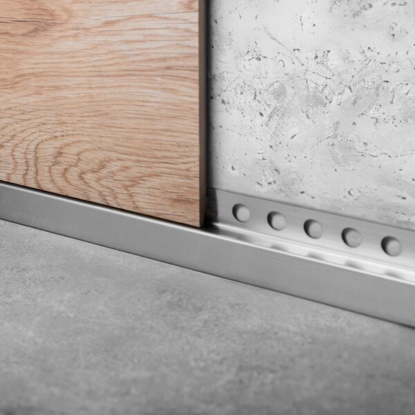 Rea Rea, soklová predná lišta 120cm, oceľová, REA-K4307