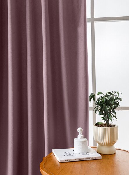 Svetlofialový zatemňovací záves VELVET 140x250 cm Zavesenie: Kovové krúžky