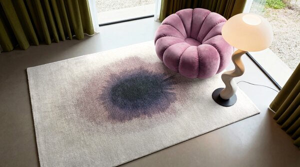 Drop fialový koberec