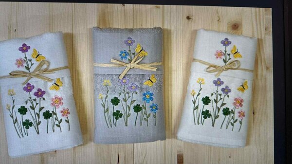 Darčeková sada 2 ks froté uterákov Kvety 40x60 cm + 50x100 cm Farba Biela