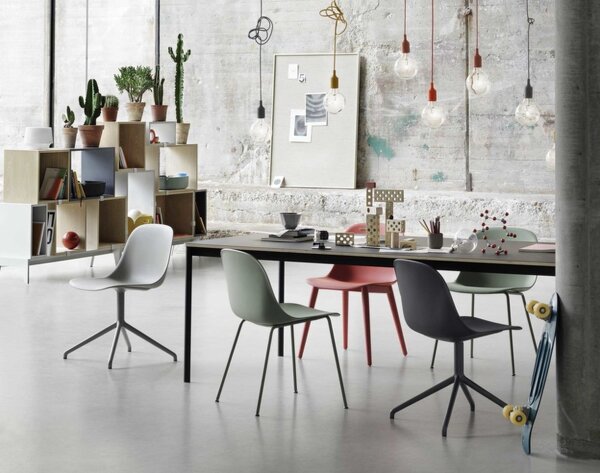 Muuto Stolička Fiber Side Chair Swivel Base, black
