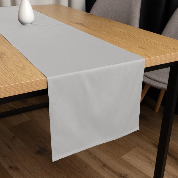 Biante Bavlnený saténový behúň na stôl ST-012 Svetlo sivý 45x120 cm