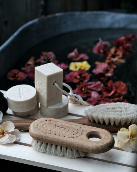 Iris Hantverk Masážna kefa z konských vlasov Lovisa
