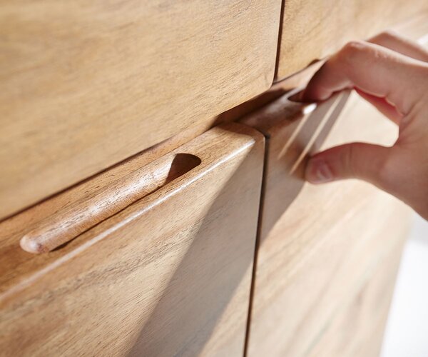 DELIFE Komoda Live-Edge 172 cm akácia prírodná 4 dvierka 4 zásuvky