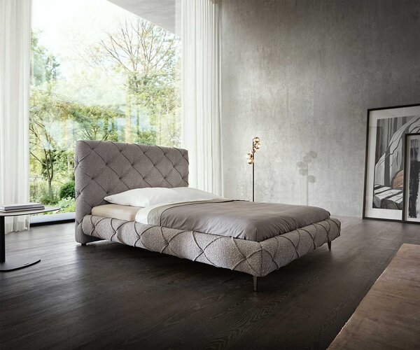 DELIFE Čalúnená posteľ Nayara 140x200 cm bouclé strieborno-sivá