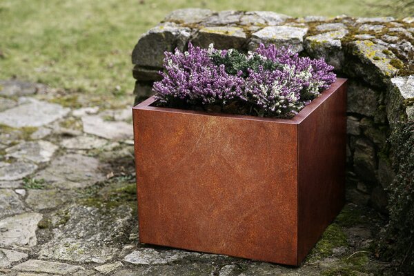 Cube Záhradný kvetináč 60 x 60 x 50 cm, corten CORGARDEN 1001