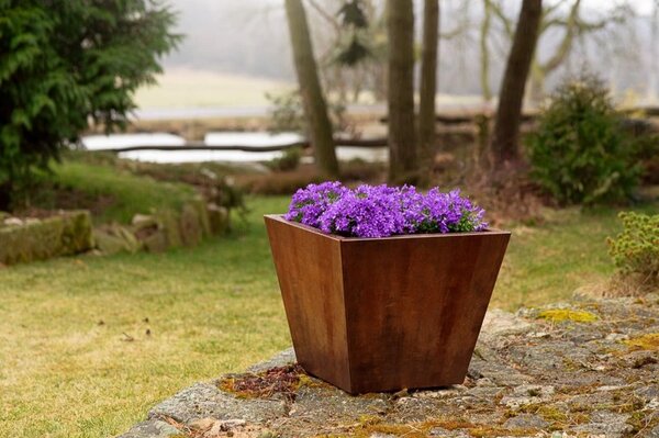 Cono Záhradný kvetináč 60 x 60 x 50 cm, corten CORGARDEN 1003