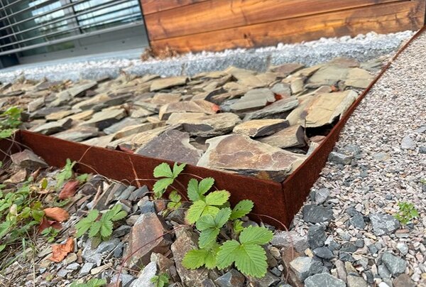 Modo Záhradný obrubník 92 × 14 cm, corten CORGARDEN 1022