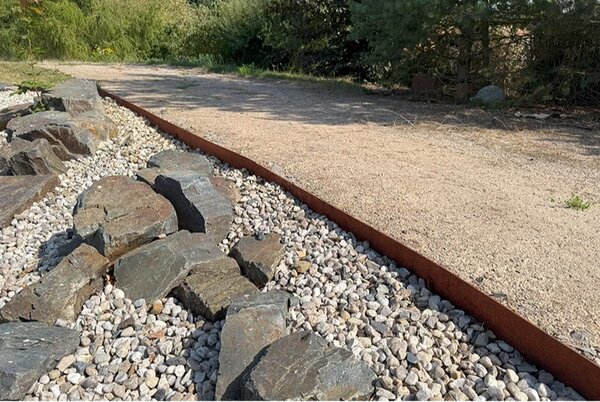 Modo Záhradný obrubník 92 × 14 cm, corten CORGARDEN 1022