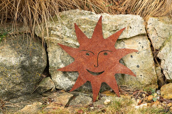 Záhradná dekorácia slnko, 29 x 29 cm, corten CORGARDEN 1065