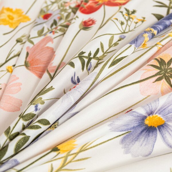 Obliečky z mikrovlákna WILDFLOWERS farebné Rozmer obliečky: 70 x 90 cm | 140 x 200 cm