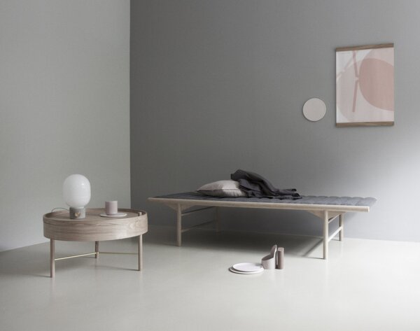 Audo Copenhagen Stolná lampa JWDA Concrete Lamp 71218