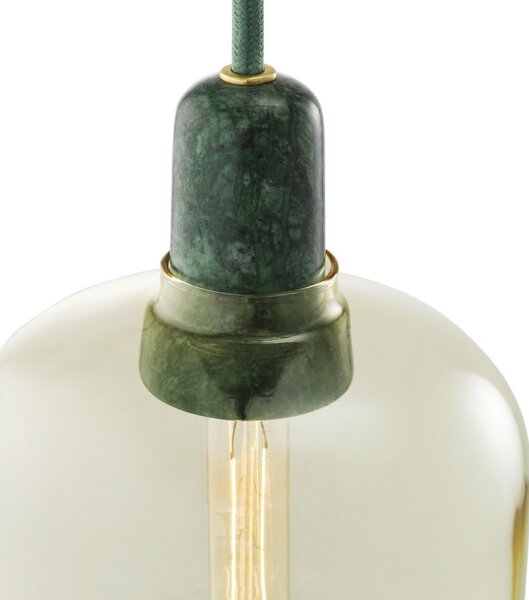Normann Copenhagen Závesná lampa Amp Small, gold/green 502117