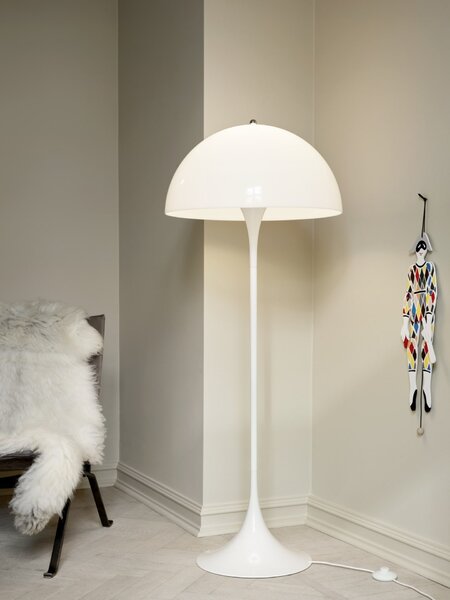 Stojacia lampa Panthella Opal White