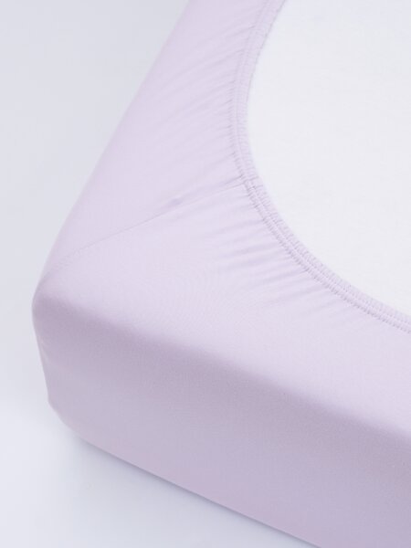 Jersey prostěradlo s elastanem 140 × 200 cm – lila