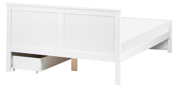 Posteľ biela borovicové drevo MDF 140 x 200 cm s čelom a úložnými zásuvkami minimalistický škandinávsky štýl spálňa detská izba