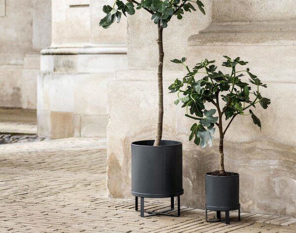 Ferm Living Kvetináč Bau Pot Small, black