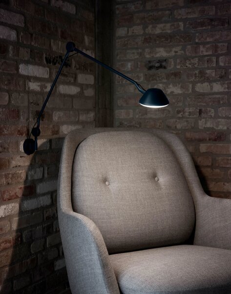 Fritz Hansen Nástenná lampa AQ01, black 62698708
